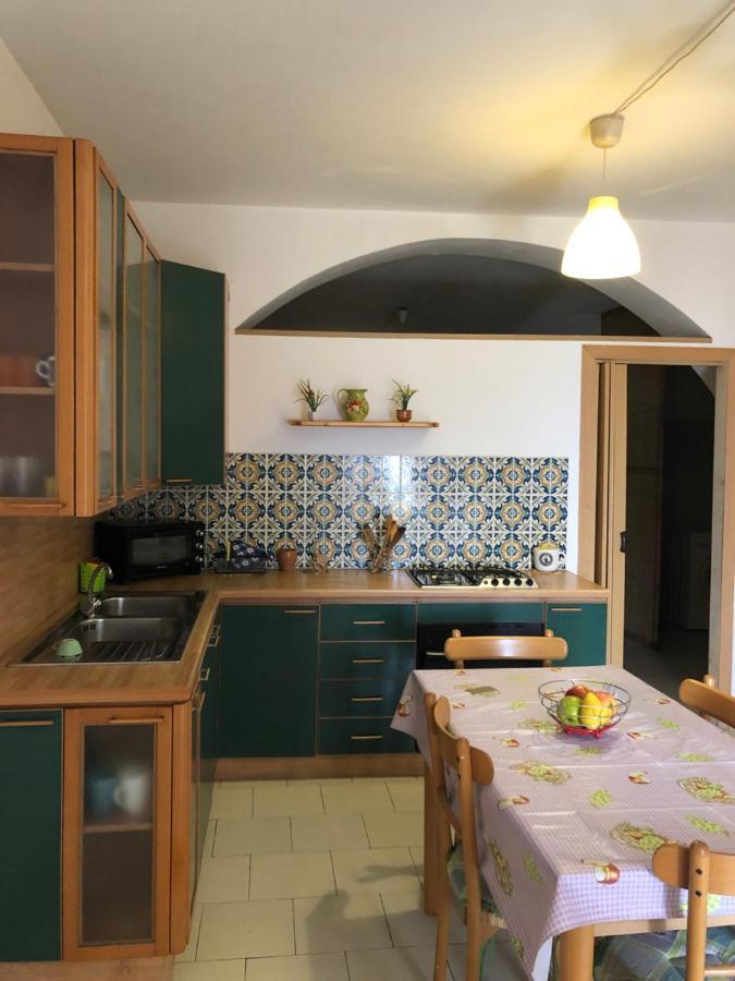 Hostel Beach House Giardini Naxos Exteriér fotografie